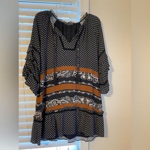 Selling this adorable dress from Central Park West! Size small☮️